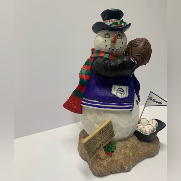 RARE 2001 Colorado Rockies Relief Pitcher Snowman Figurine MLB Christmas Decor - Picture 4 of 14